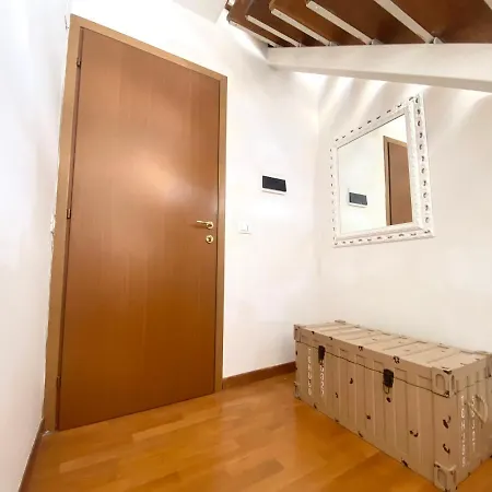 Bilocale Centro Storico Apartament